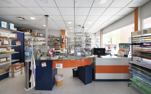 Local en venda a Mollet del Vallès