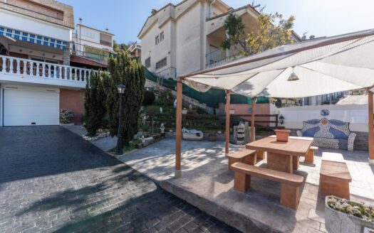 Casa en venda a Sant Fost de Campsentelles JV14465