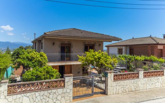 Casa en venda a Can Farell JV14479