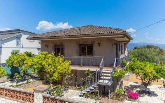 Casa en venda a Can Farell JV14479