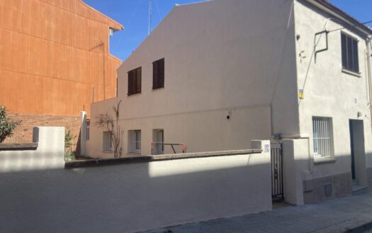 Casa en venda a Parets del Vallès LV11994