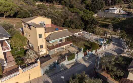 Casa en venda a Lliçà d’ Amunt JV14375