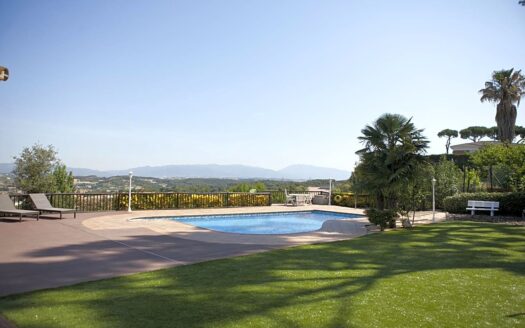 Casa en venda a Vi8lanova del Valles LV12040