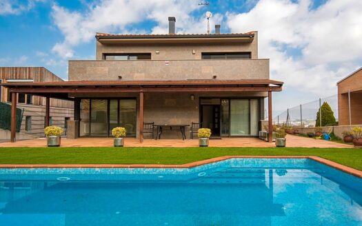 Casa en venta en Montornès del Vallès LV11623