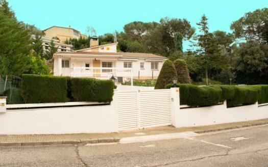 Casa en venta en L'Ametlla del Vallès 1975-332