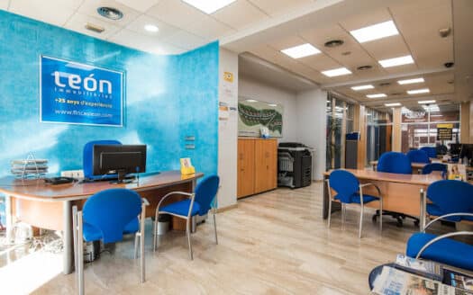 oficina finca sleon