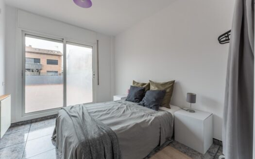 Amplia casa 5 habitaciones, 2 terrazas en alquiler