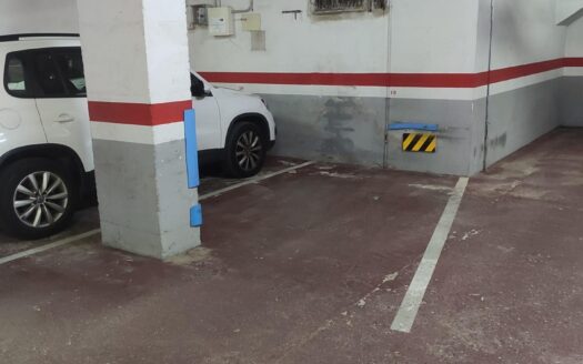 Plaza PARKING en venta en pleno centro de Montmeló