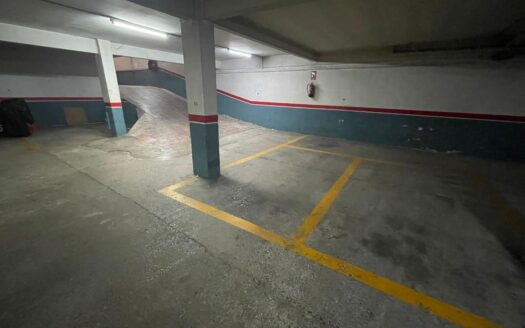 Parking en zona de Col·legis Nous