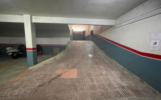 Parking en zona de Col·legis Nous
