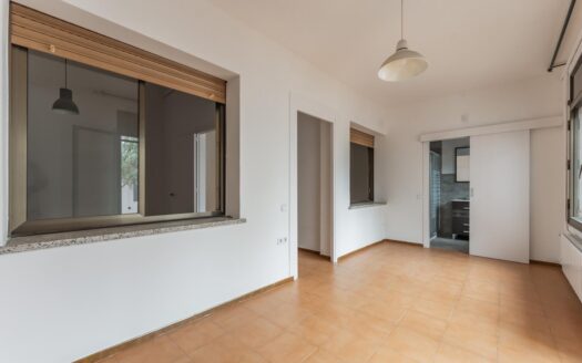 Espacio, calma y un patio para ti: esta casa tiene lo que otras prometen