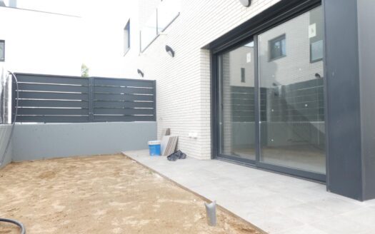 ULTIMA CASAS 430.000  DE OBRA NUEVA EN SANT FOST