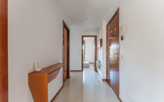 ¿Buscas luz, espacio y buena vibra? Este piso lo tiene todo.