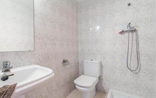 ¿Buscas luz, espacio y buena vibra? Este piso lo tiene todo.