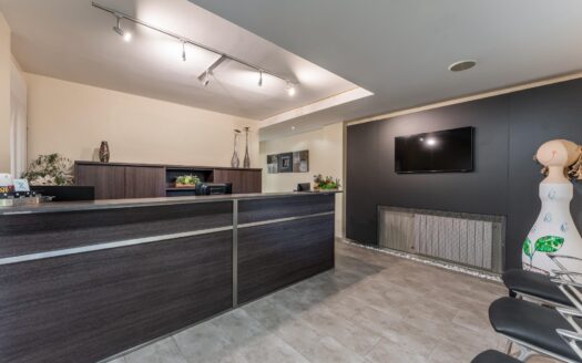 Amplio, bien ubicado y con alma: el piso que estabas esperando.