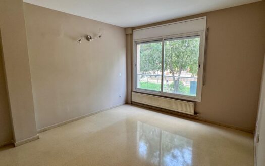 Tu coche duerme bajo techo, tus cosas tienen trastero y tú tienes paz