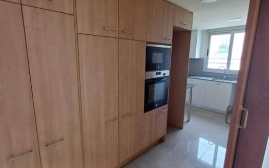 Segundo piso bajo cubierta con dos terrazas a la venta en Granollers