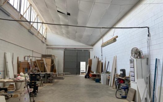 NAVE DE ALQUILER IDEAL PEQUEÑA INDUSTRIA