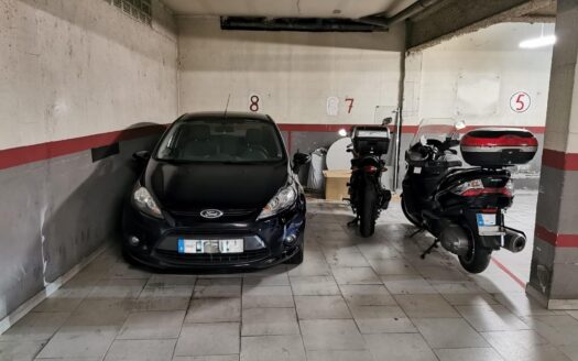 Venta de dos plazas de aparcamiento en conjunto