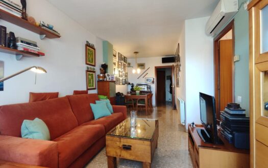 Luz, comodidad y una ubicación ideal: tu nuevo hogar te está esperando en Montmeló