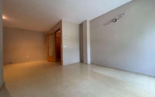 Tu coche duerme bajo techo, tus cosas tienen trastero y tú tienes paz