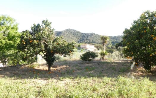 Terreno urbanizable de 406m² en venta en Montornès del Vallès, La Bóbila