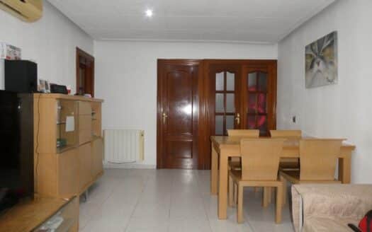 Piso de 82m² con 4 hab. en venta en Montornès del Vallès