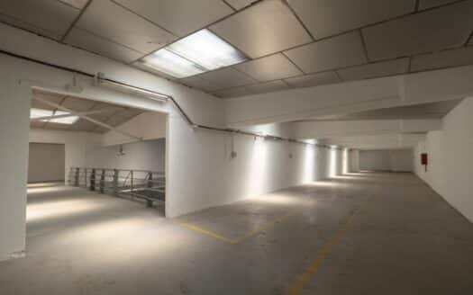 Nave industrial de 2.550m² en alquiler en Granollers, Palou